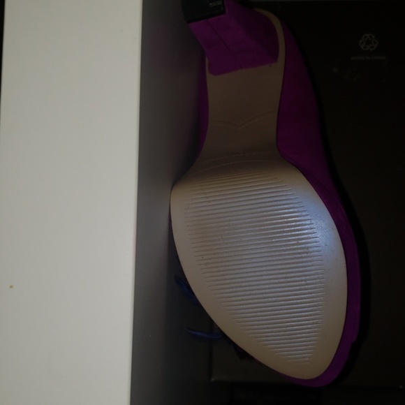 7.5M Enzo Angiolini Fuschia peep toe pumps - Picture 6 of 8